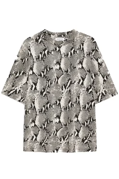 Avi Washed black A0812062