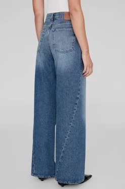 Brie Jean AEGEAN BLUE A0610982