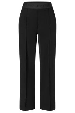 Cameron Black 0221 02 6049