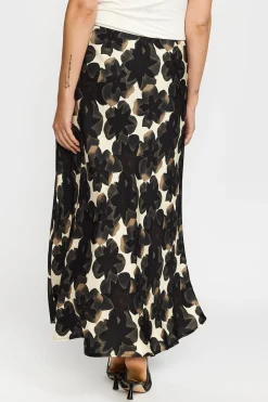 GEORGINA BLACK FLOWERS 1021421