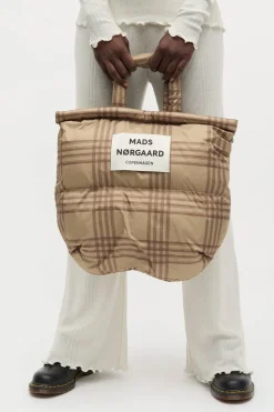 Light Ripstop Pillow AOP BAg Cocoa 205323