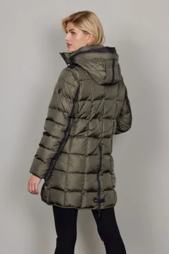 Mary 44Dusty Green 0225216065