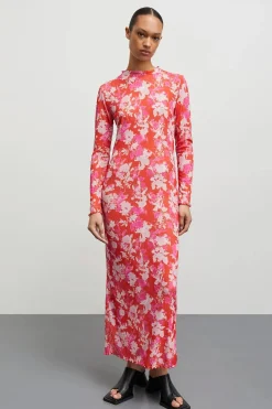 Melanie Fiery Red 204635