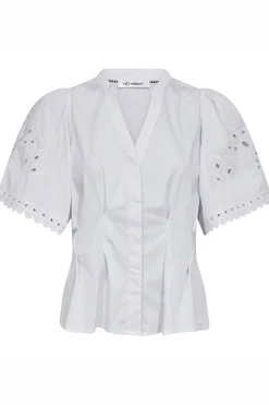 PoppyCC Emb SS VShirt 4000White 45075