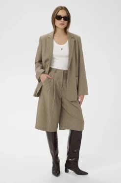 SLGinevra Malika Shorts Cappucino Pin Stripe 304684 30409040