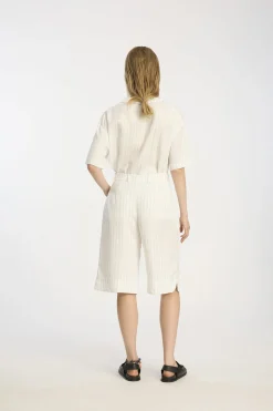 UAMA 76Ivory 1460/26184